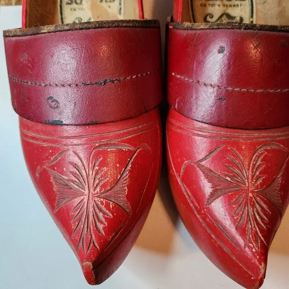 Antique Hand Carved Leather and Wood French Fabrique De Sabots Clog Shoes - Picture 2 of 10